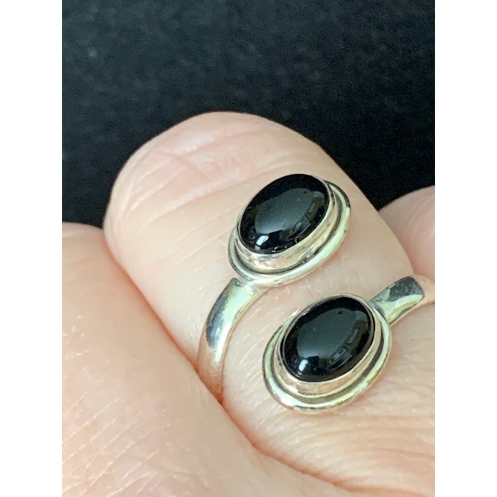 925 Sterling Silver Black Onyx Adjustable Bypass Ring Oval Cabochon Southwestern